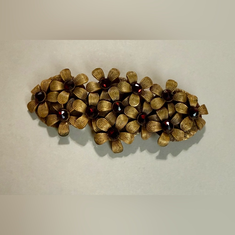 3” Vintage Art Deco Flower Brooch